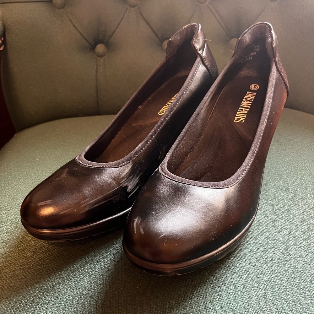 Dream Paris Black Heels 8.5